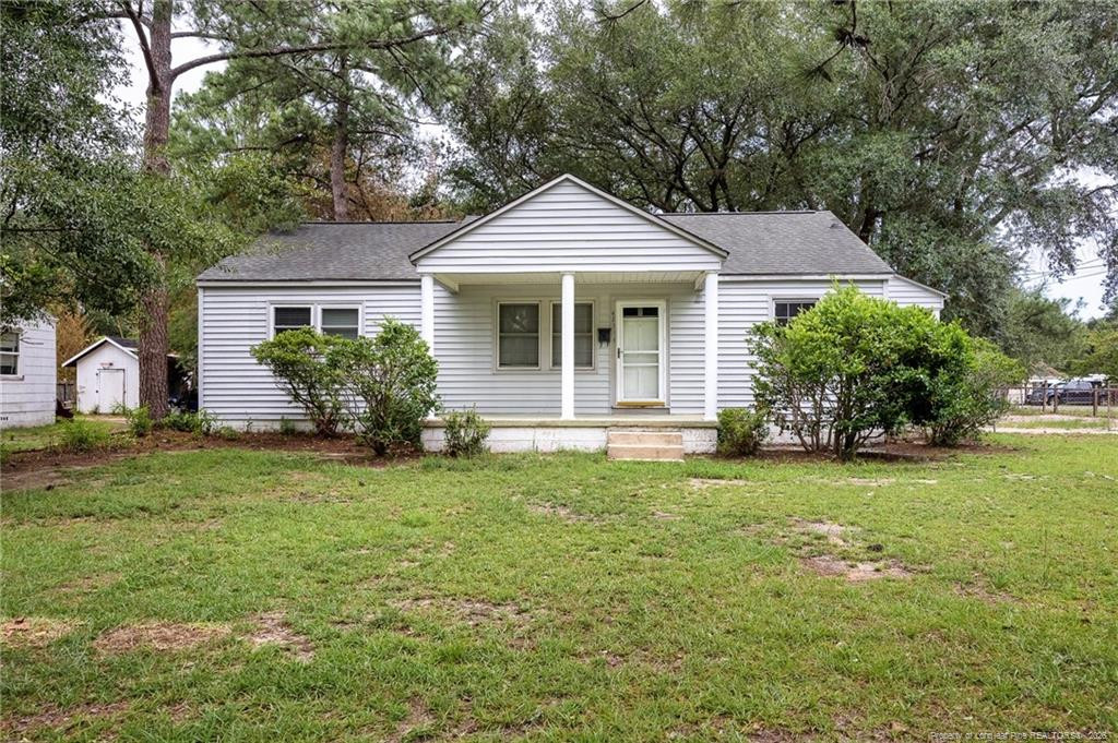 413 Seymour Street, Aberdeen, NC 28315