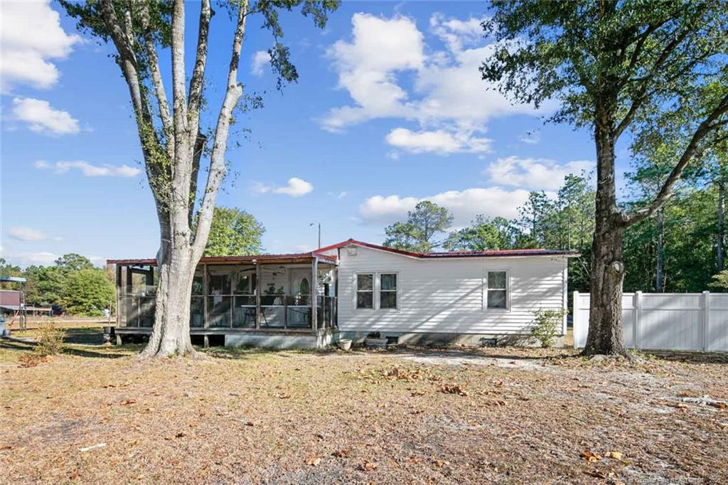 5345 Chicken Foot Road, Saint Pauls, NC 28384