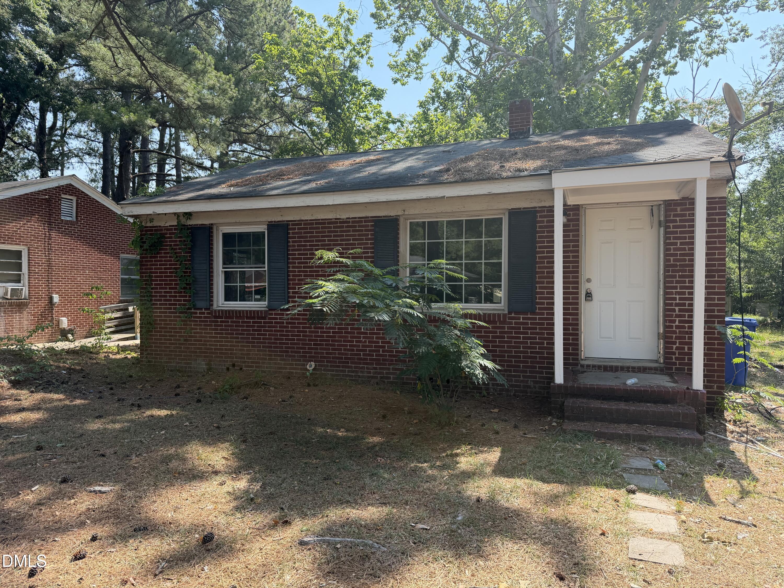 305 Dewey Street SW, Wilson, NC 27893