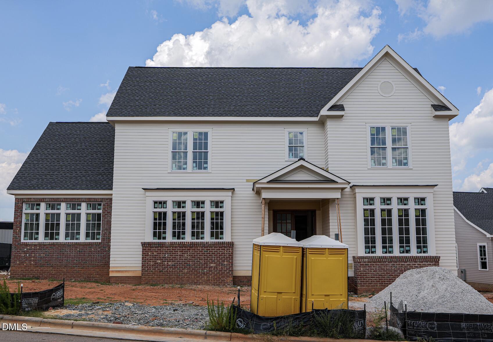 2611 Marchmont Street, Raleigh, NC 27608