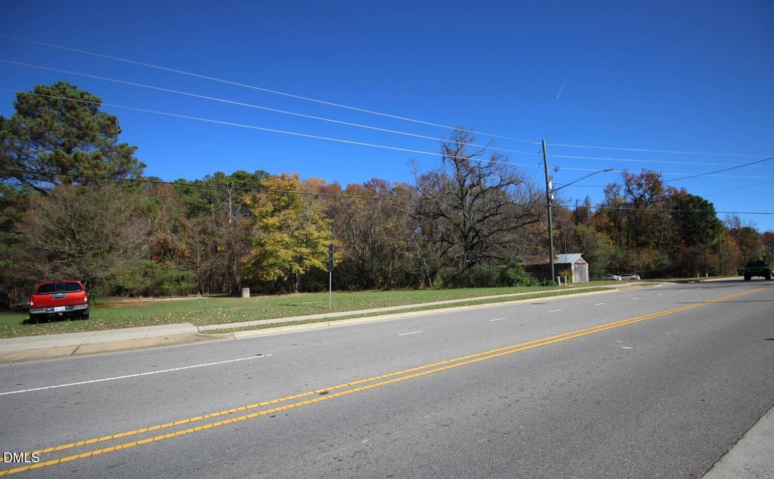 936 W Holly Springs Road, Holly Springs, NC 27540
