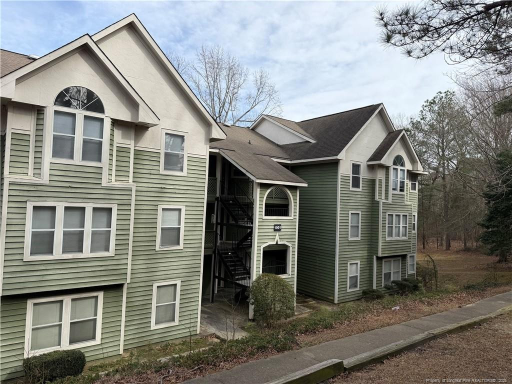 1001 Brookhollow Drive 2, Fayetteville, NC 28314
