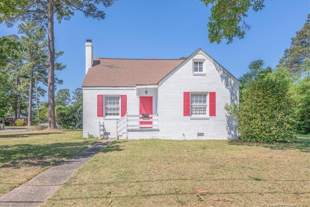 2201 N McMillan Ave, Lumberton, NC 28358