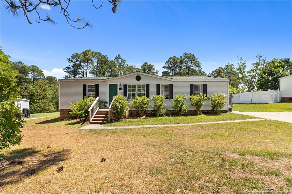 93 Castle Wood, Sanford, NC 27332