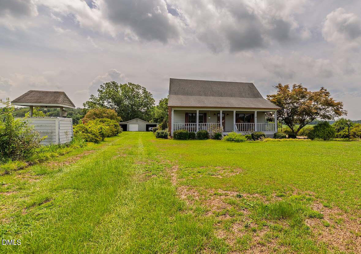 352 Carr Church Road, Clinton, NC 28328