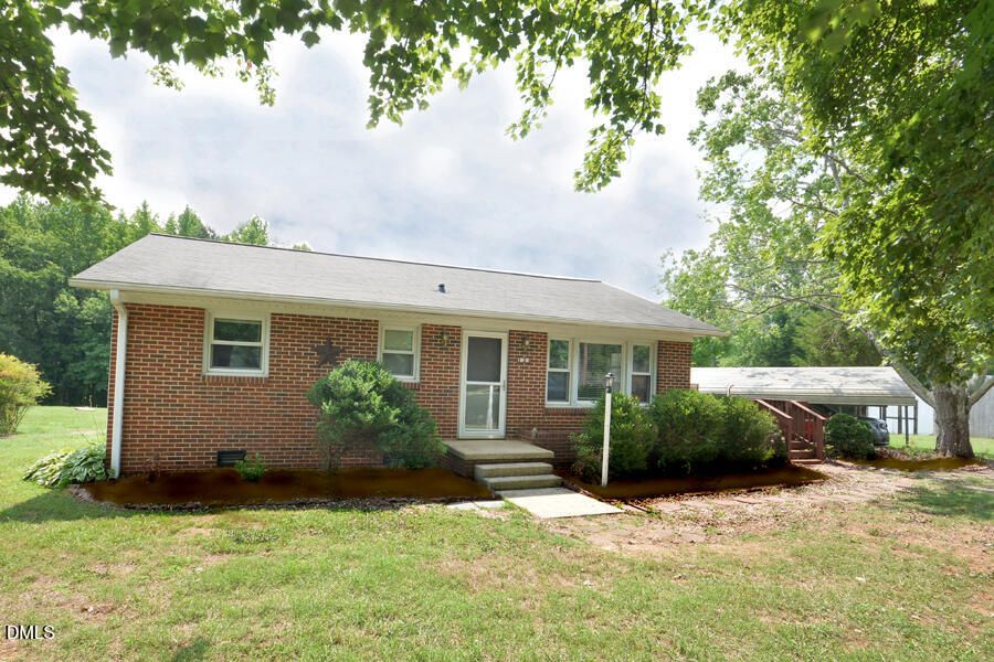 138 Gibson Road, Mebane, NC 27302