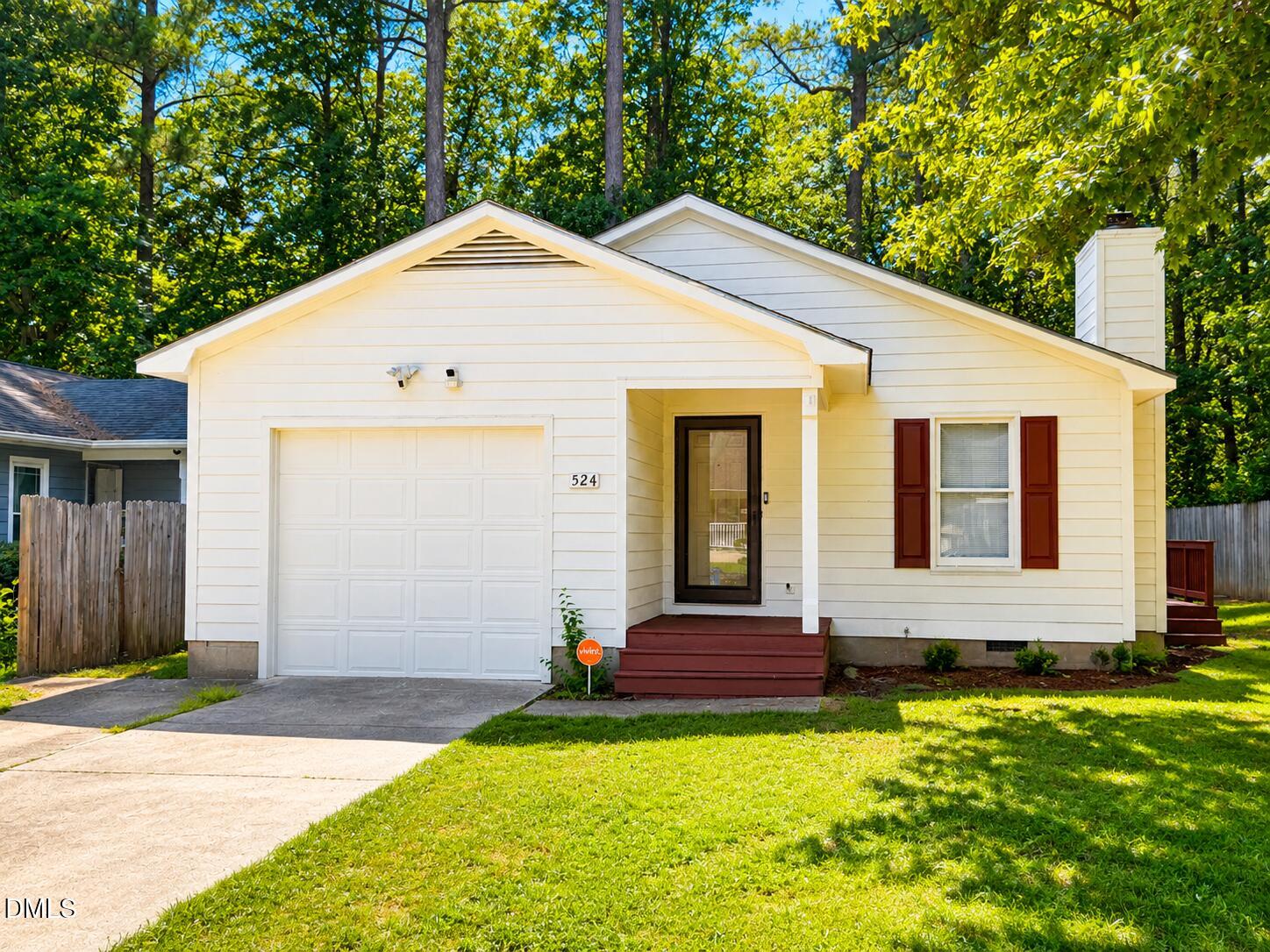 524 Crooked Creek Court, Fayetteville, NC 28301