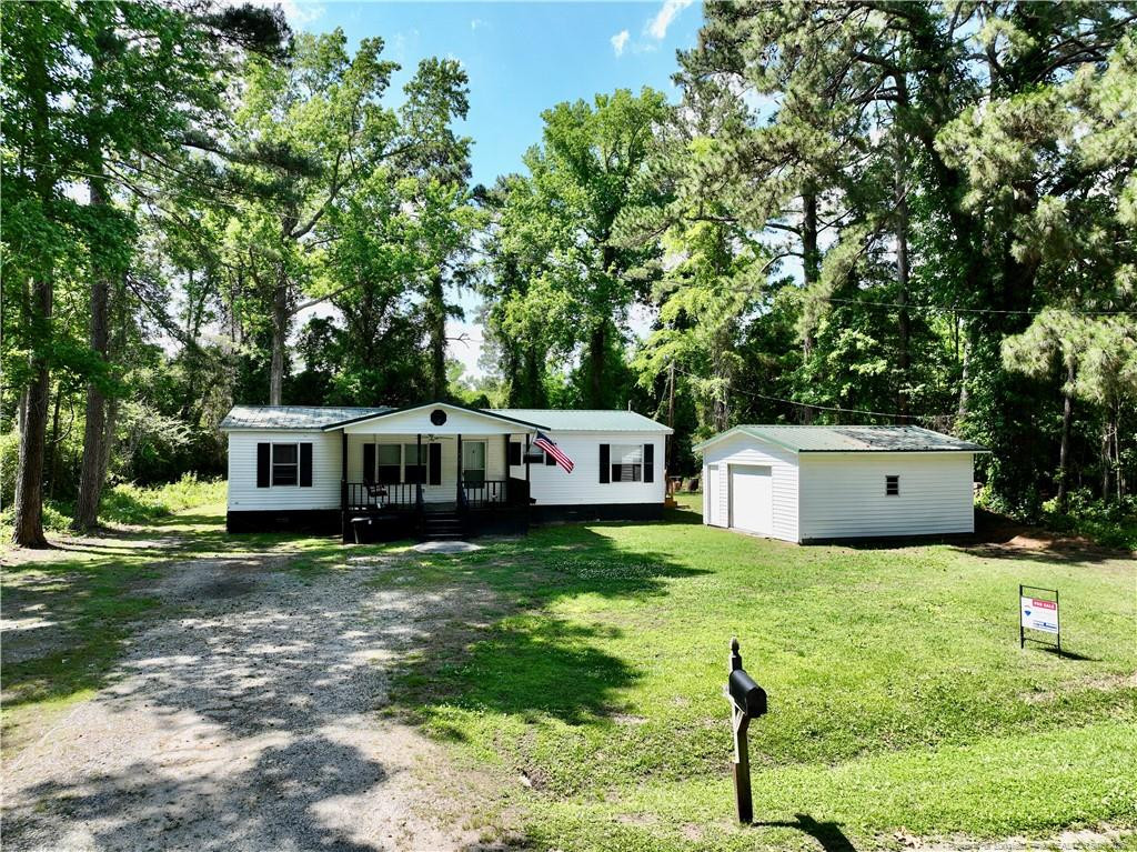 200 Caldonia Lane, Lumberton, NC 28358