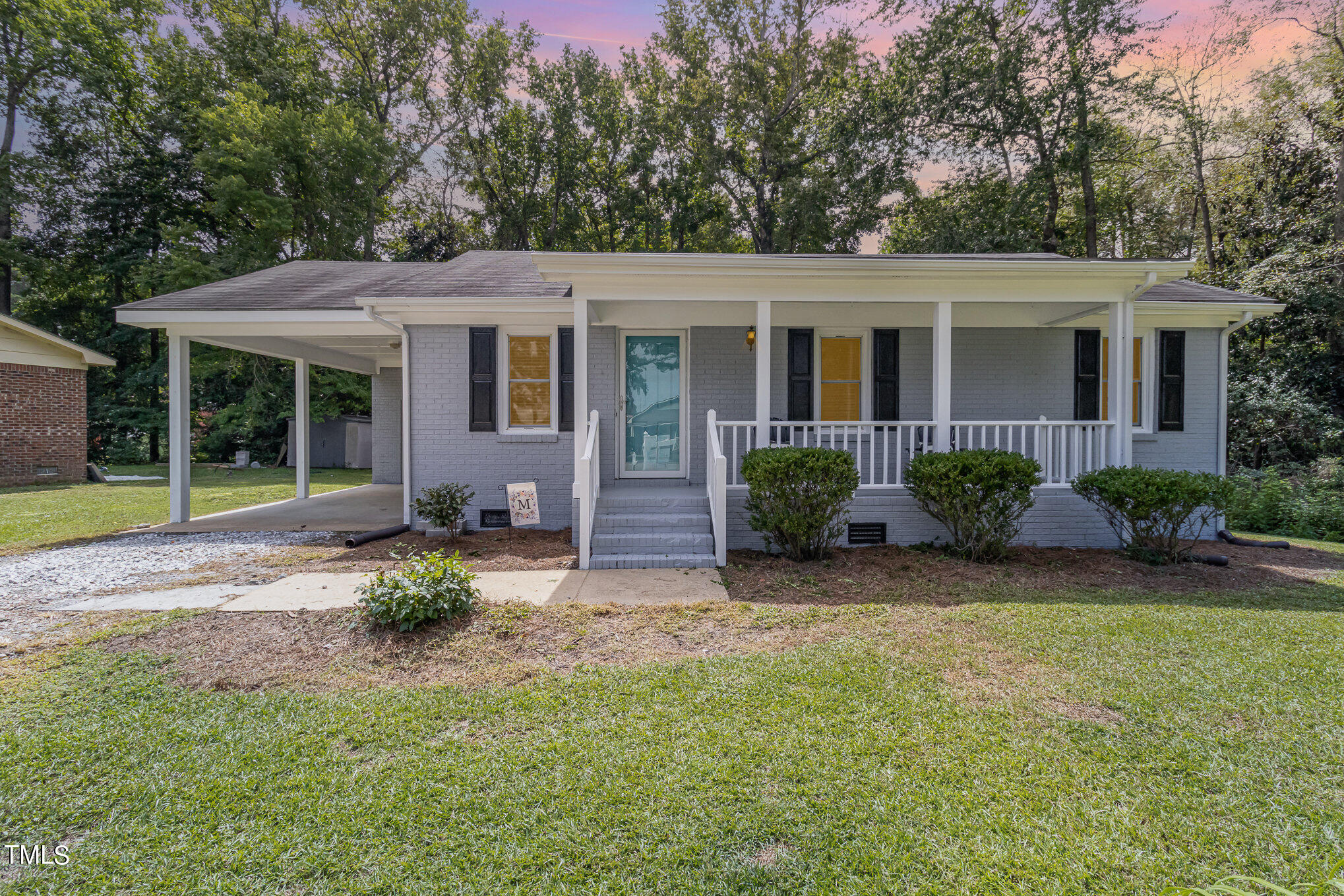 1307 W Pearsall Street, Dunn, NC 28334