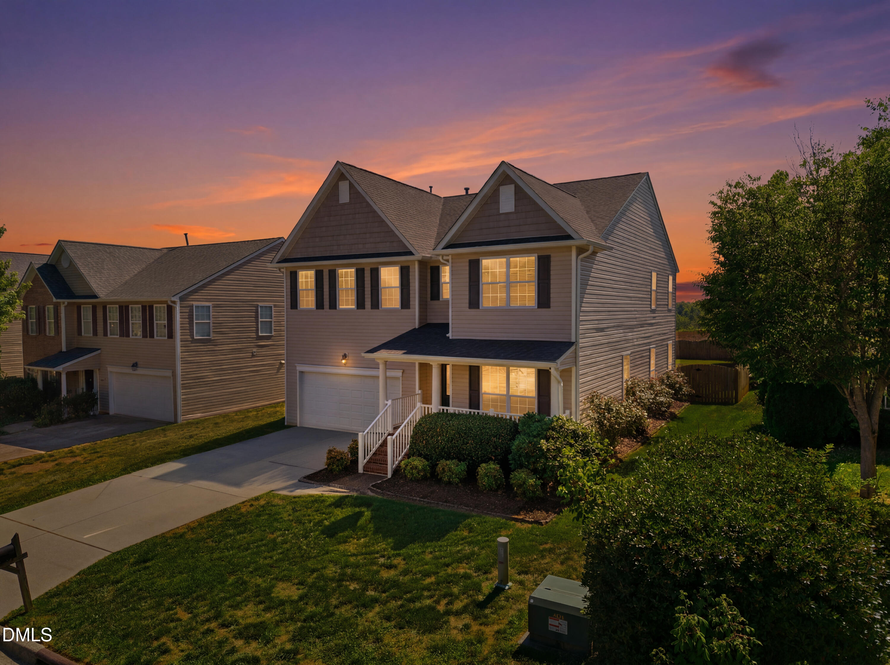 195 Creeks Edge Court, Clemmons, NC 27012