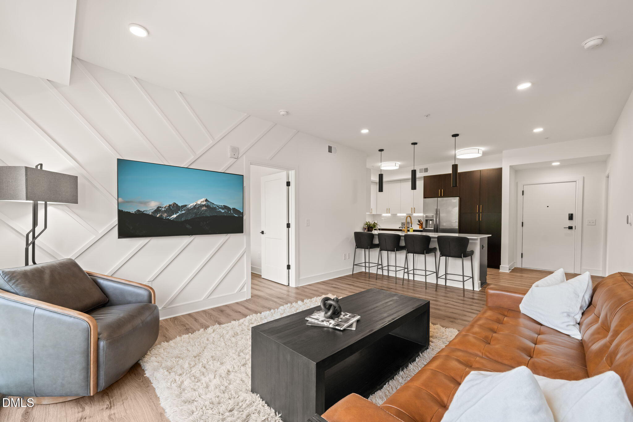 615 W Peace Street , 207, Raleigh, NC 27605