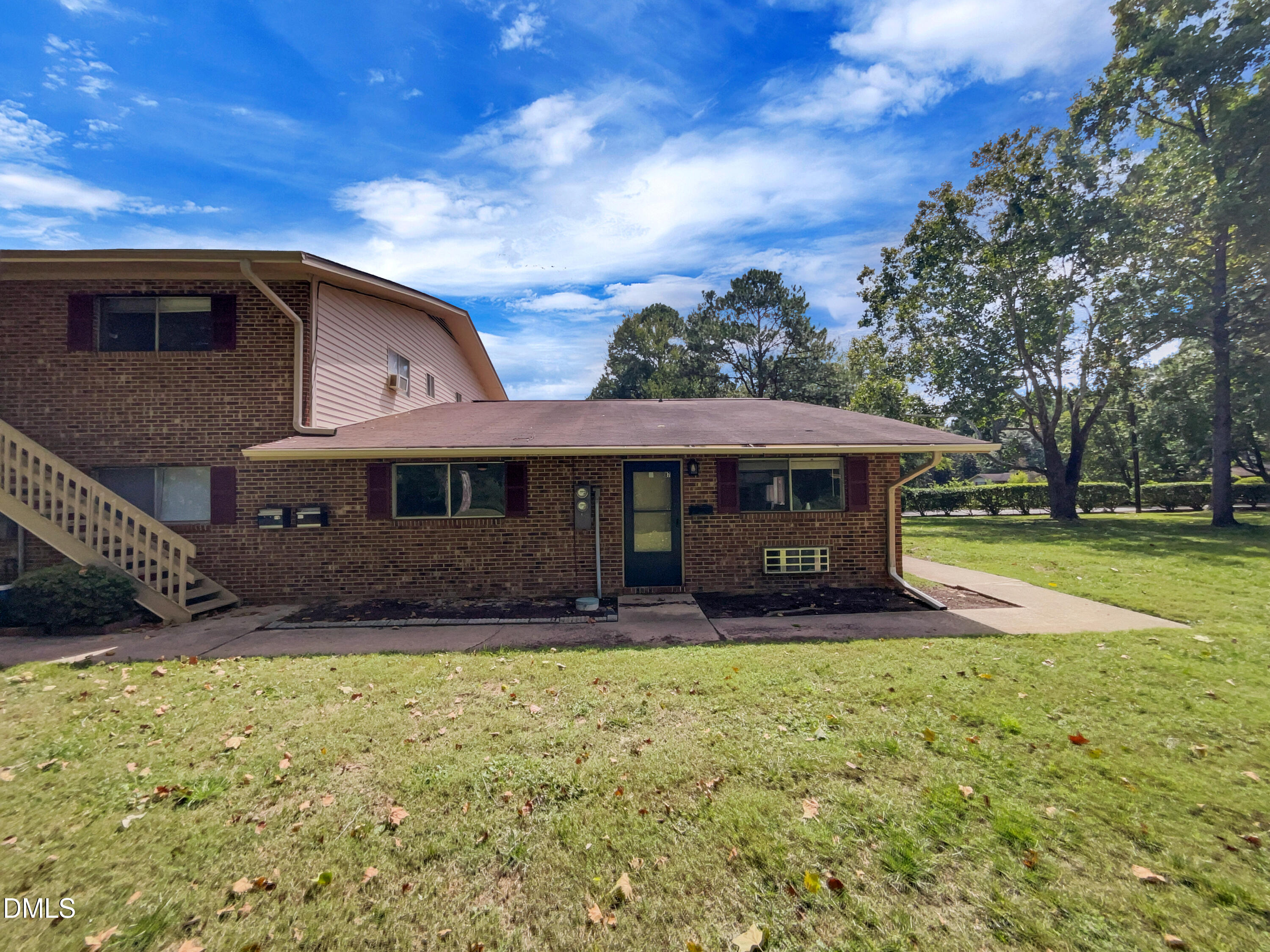 130 S Estes Drive Apt B7, Chapel Hill, NC 27514