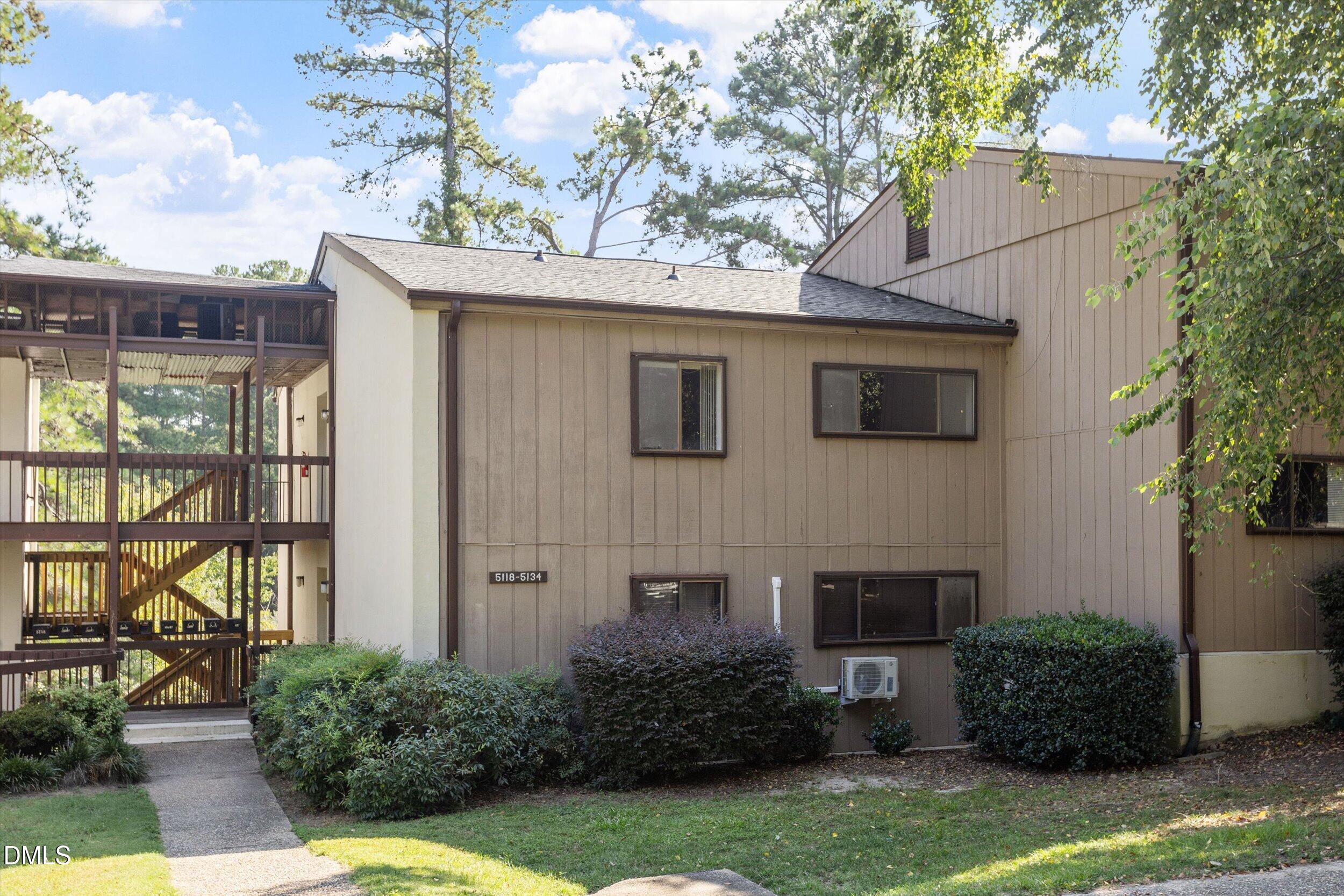 5130 Flint Ridge Place, Raleigh, NC 27609