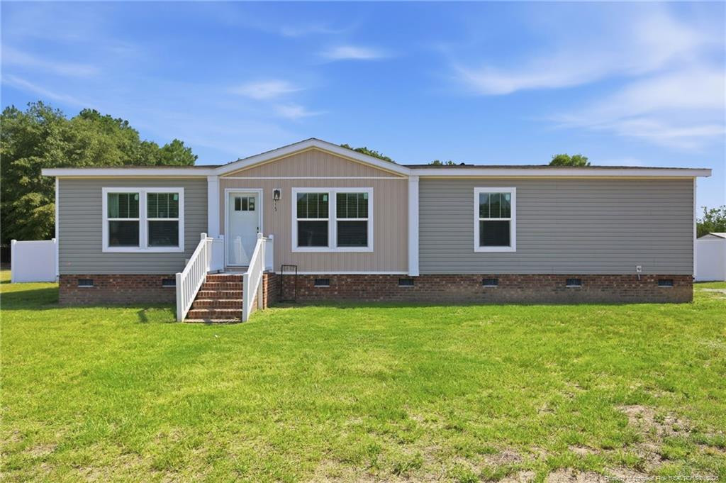 115 McIver Road, Raeford, NC 28376