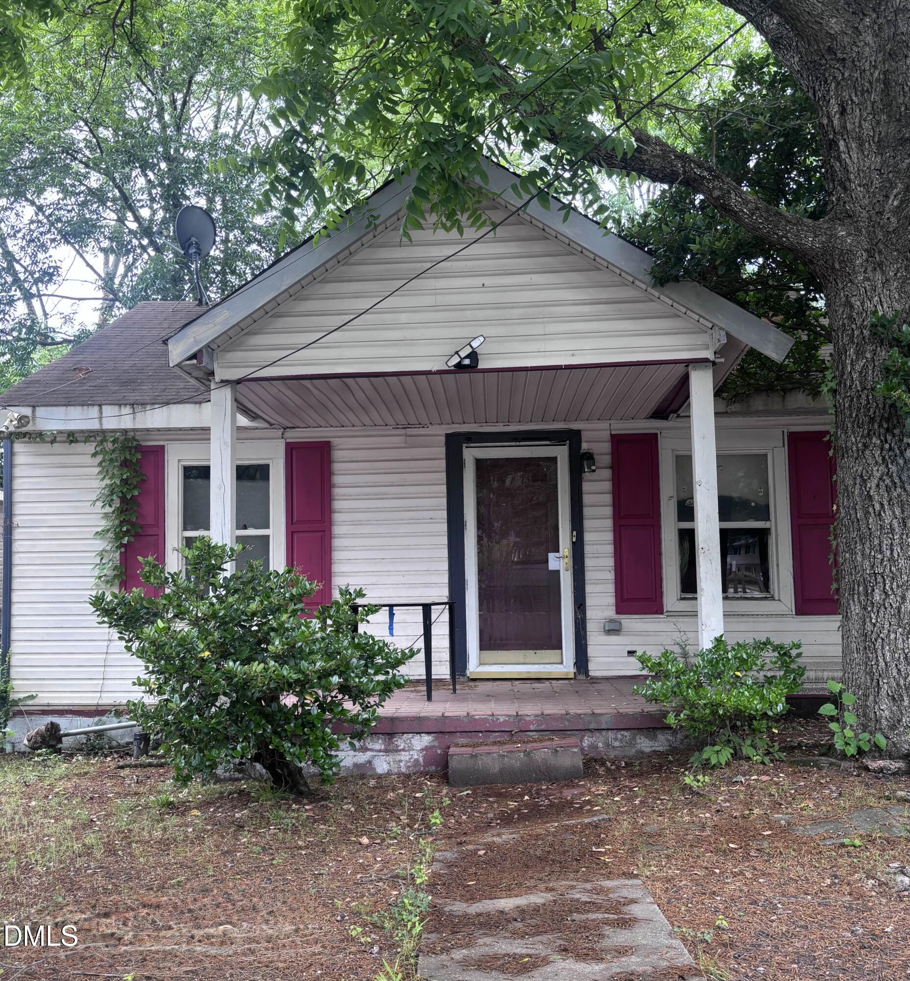 800 Vardaman Street, Raleigh, NC 27610