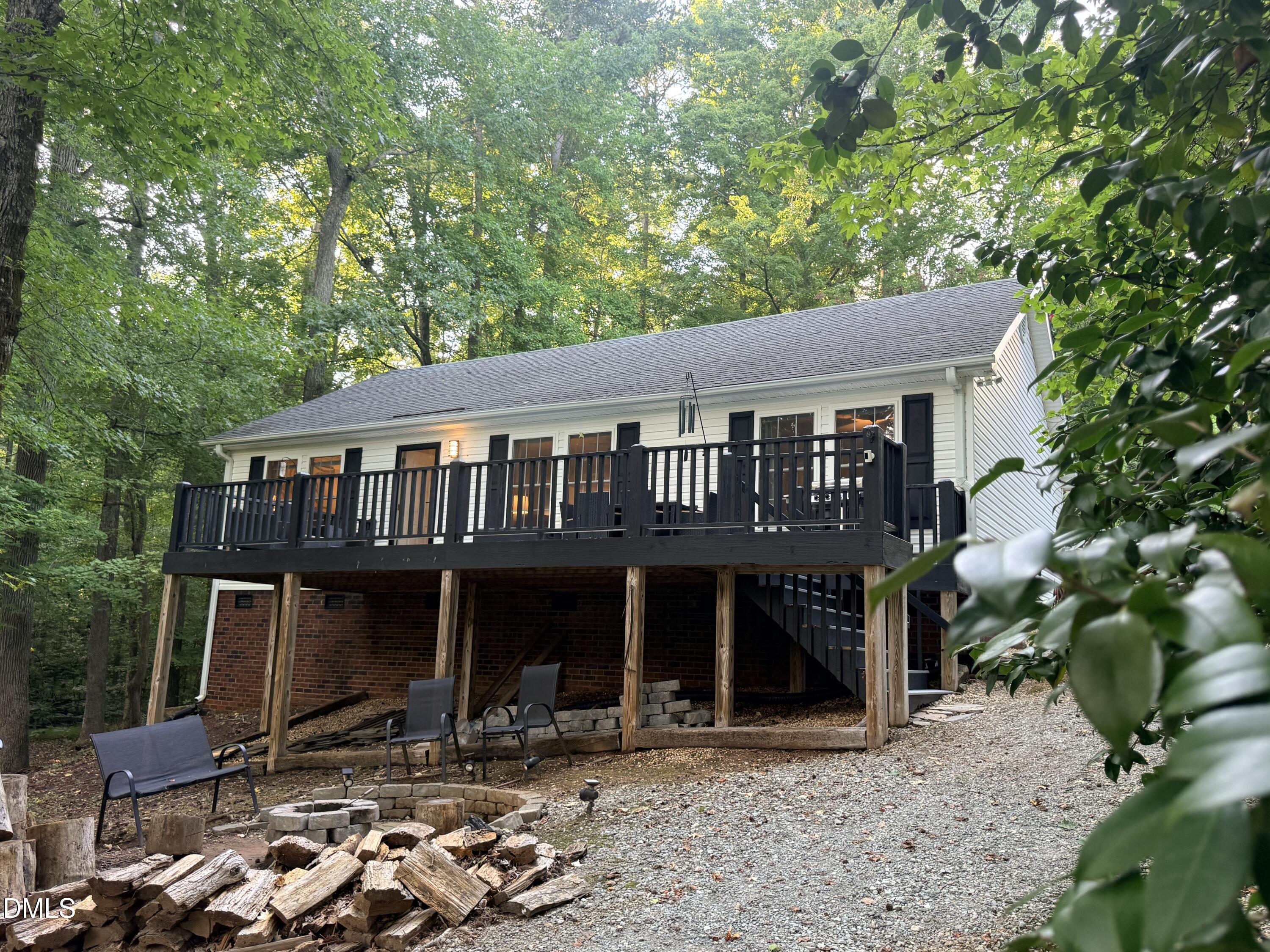 76 Red Bud Lane, Semora, NC 27343