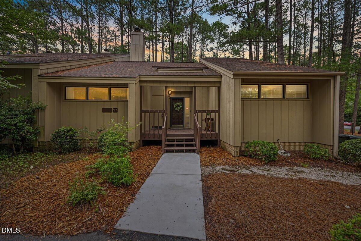 4100 Five Oaks Drive 27, Durham, NC 27707