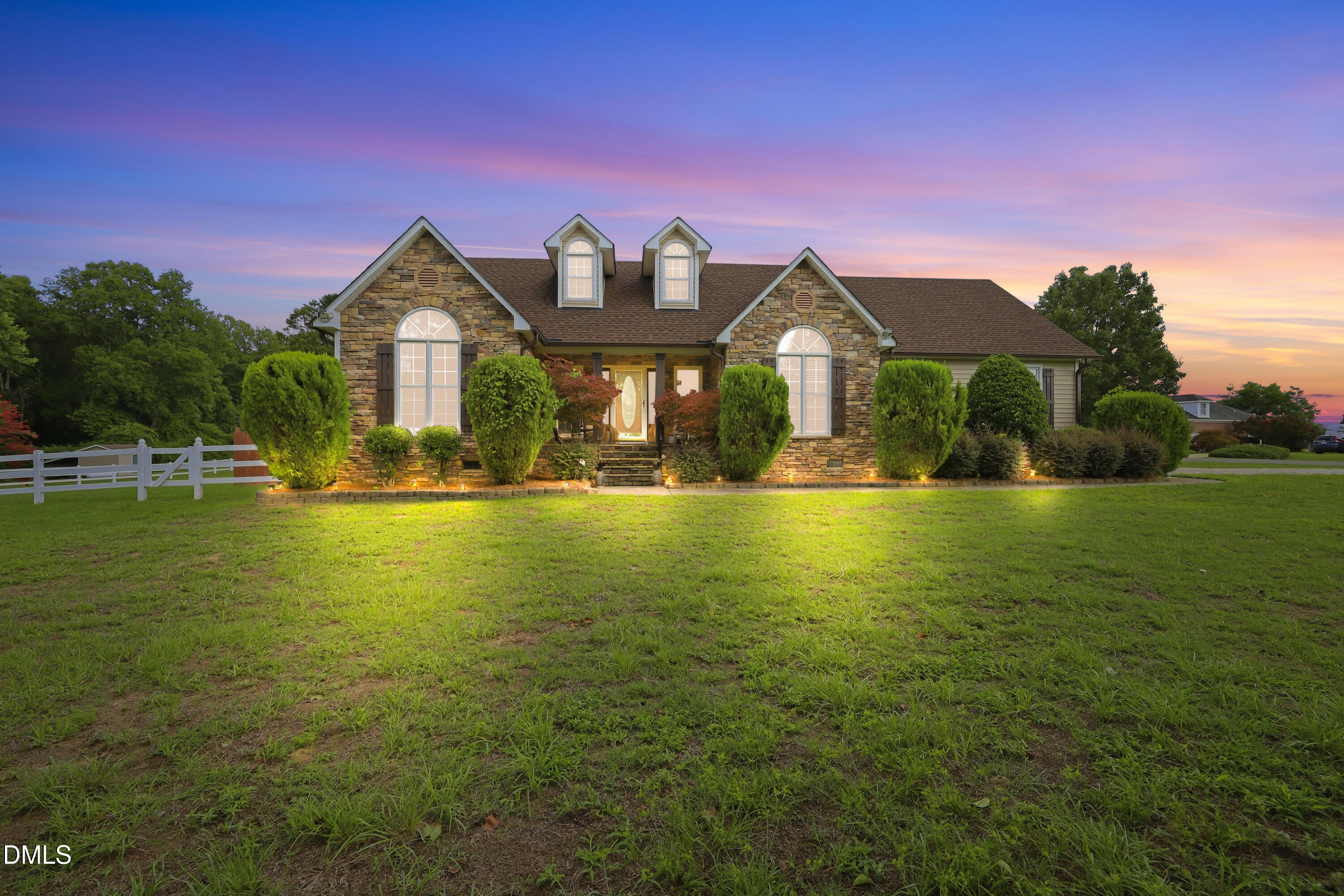 101 Aspen Circle, Clayton, NC 27520