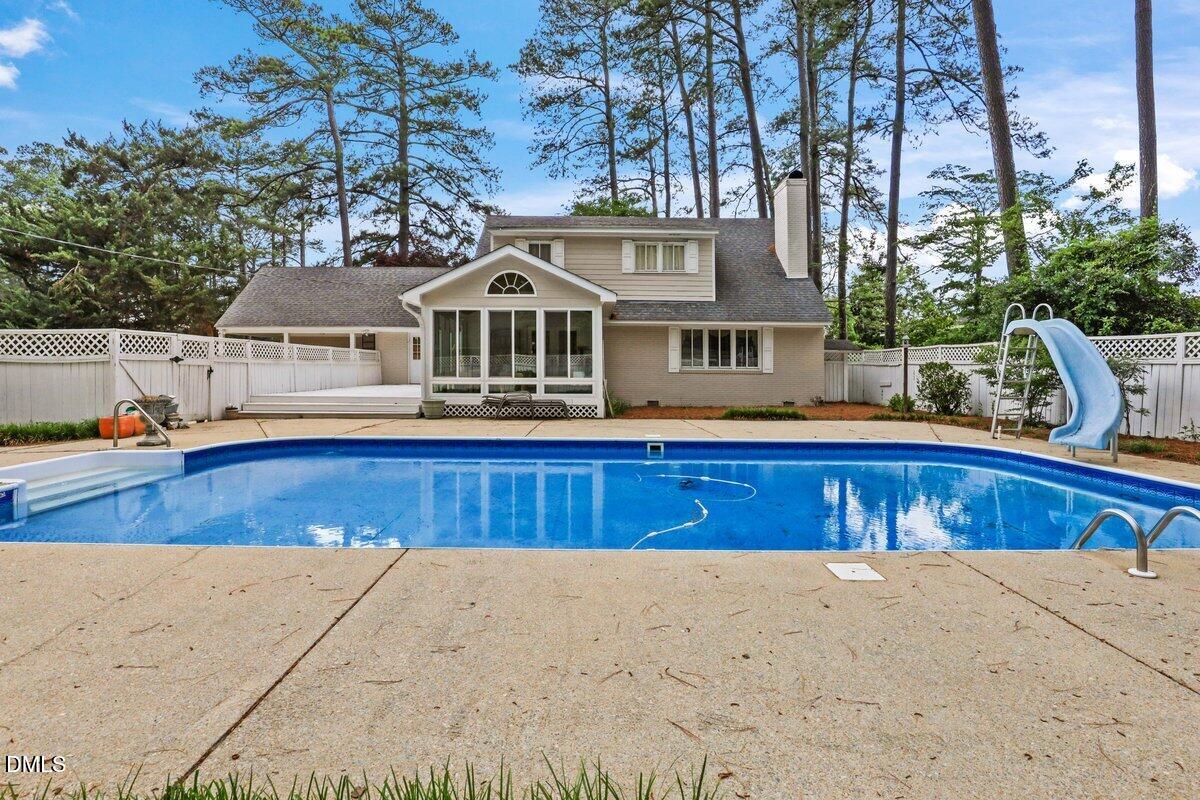 1105 S Vermont Street, Smithfield, NC 27577