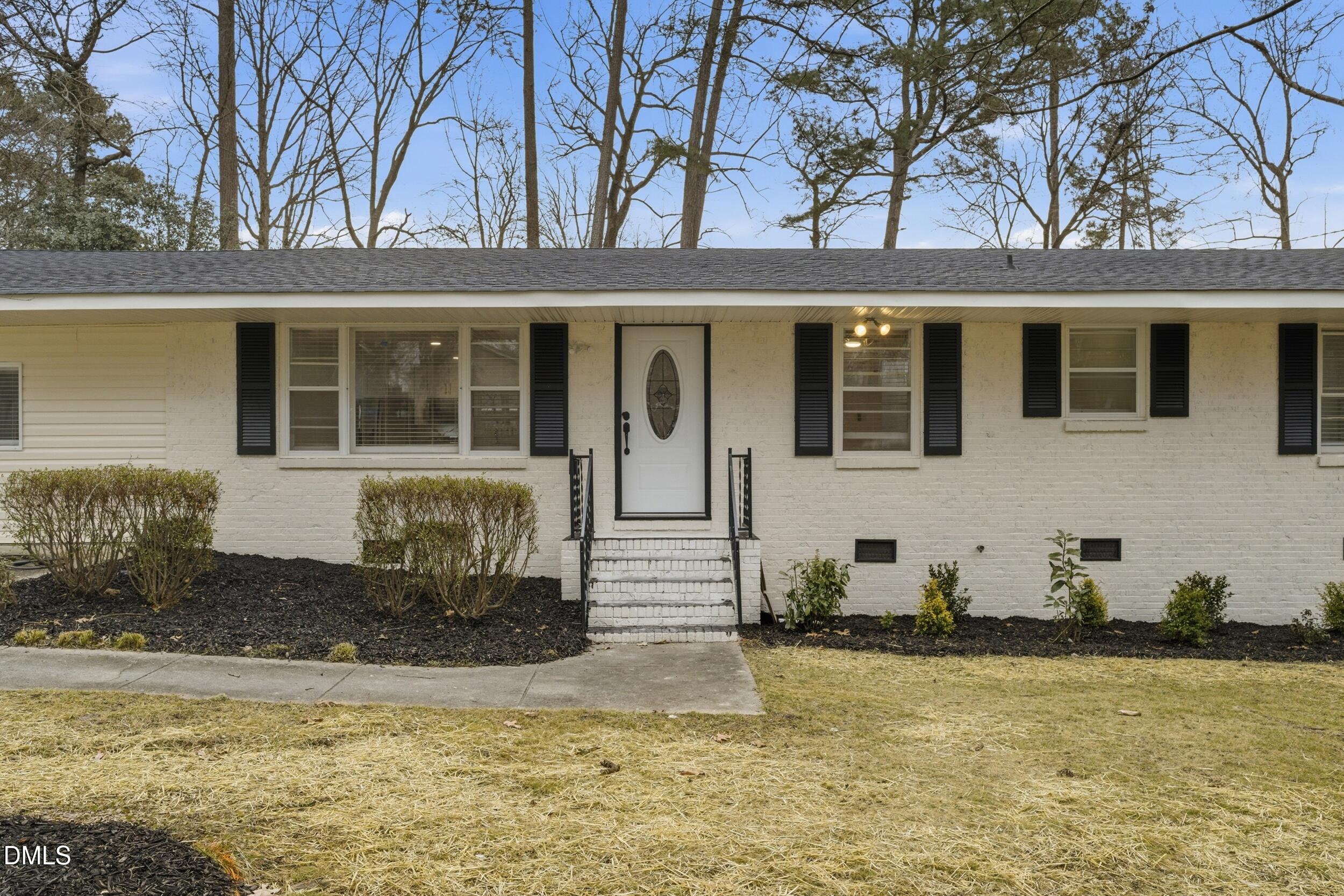 208 Lynnwood Estates Drive, Knightdale, NC 27545