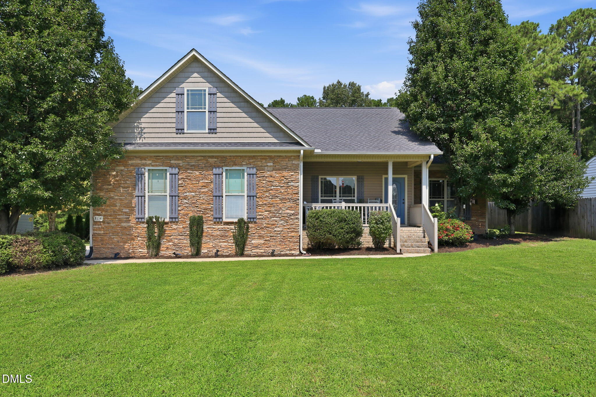 314 Scuppernong Lane, Lillington, NC 27546