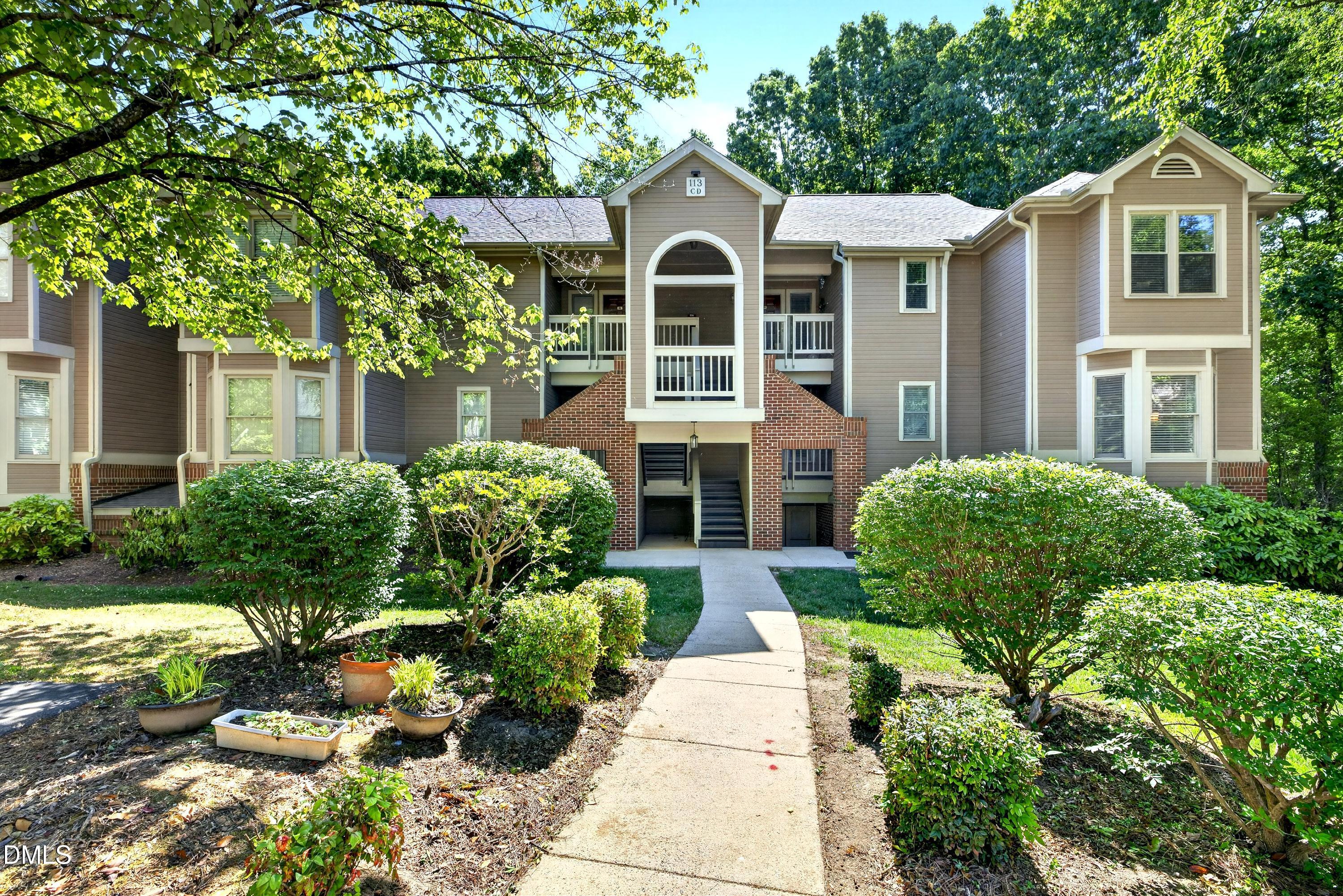 113 Abingdon Court Lc, Cary, NC 27513