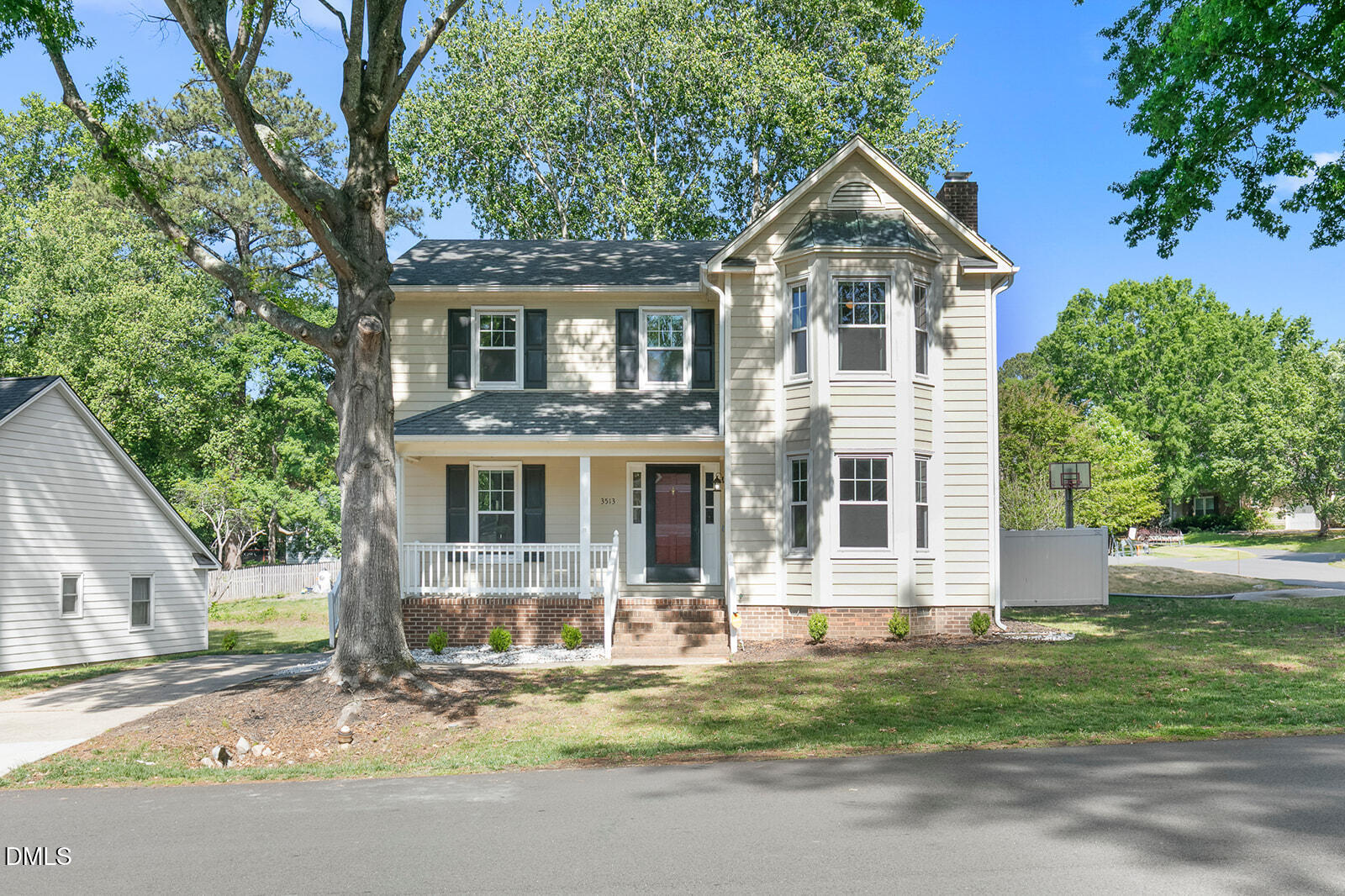3513 Wickersham Way, Raleigh, NC 27604