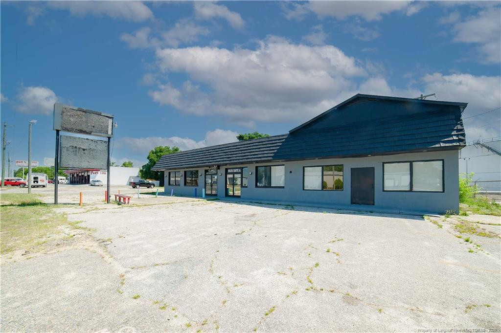 5520 Murchison Road, Fayetteville, NC 28311