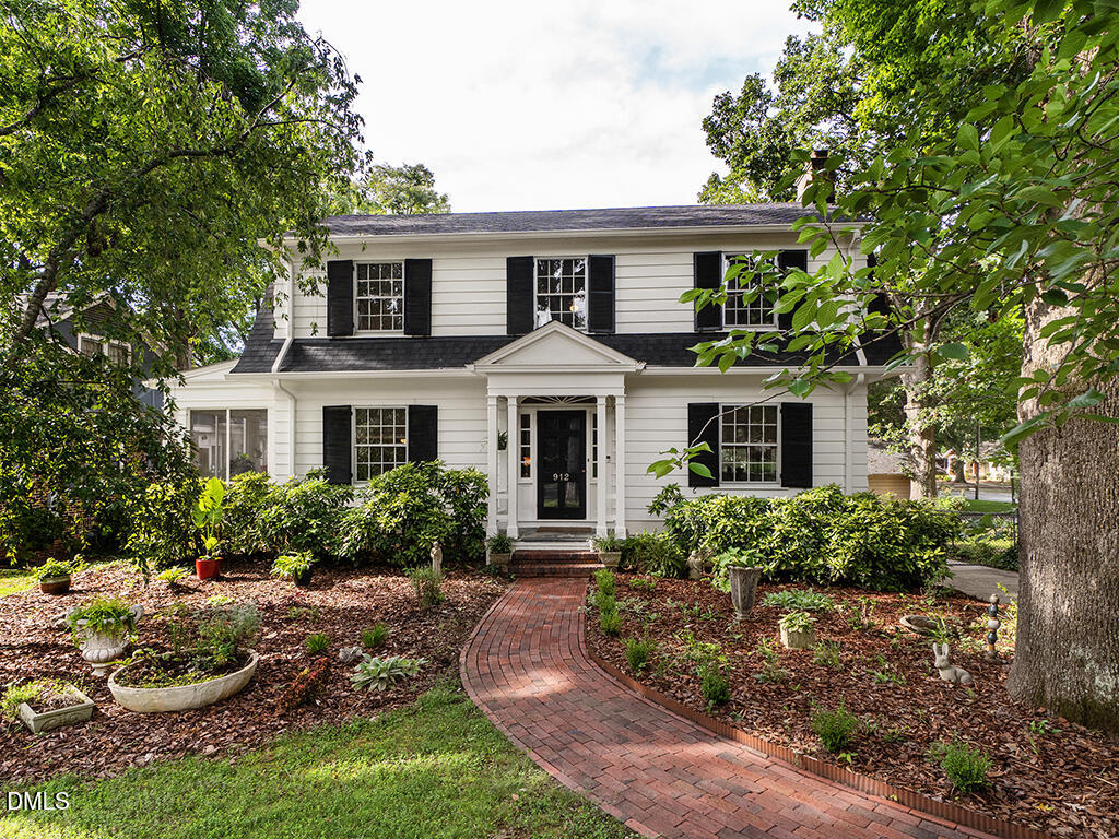 912 W Davis Street, Burlington, NC 27215