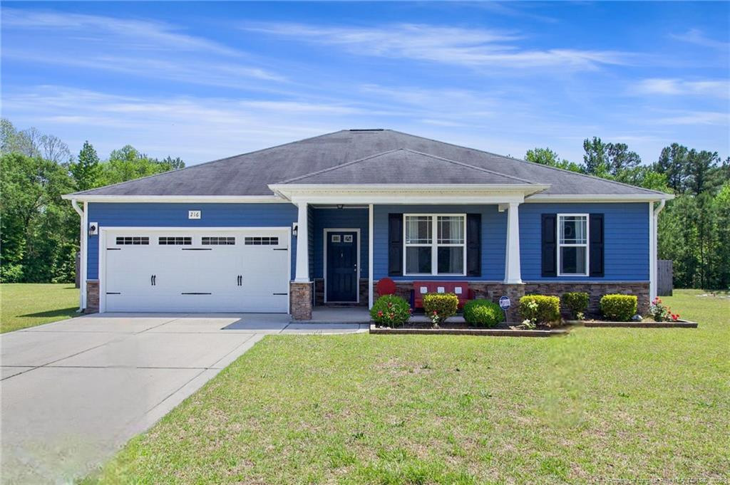 216 Meherrin Loop, Raeford, NC 28376