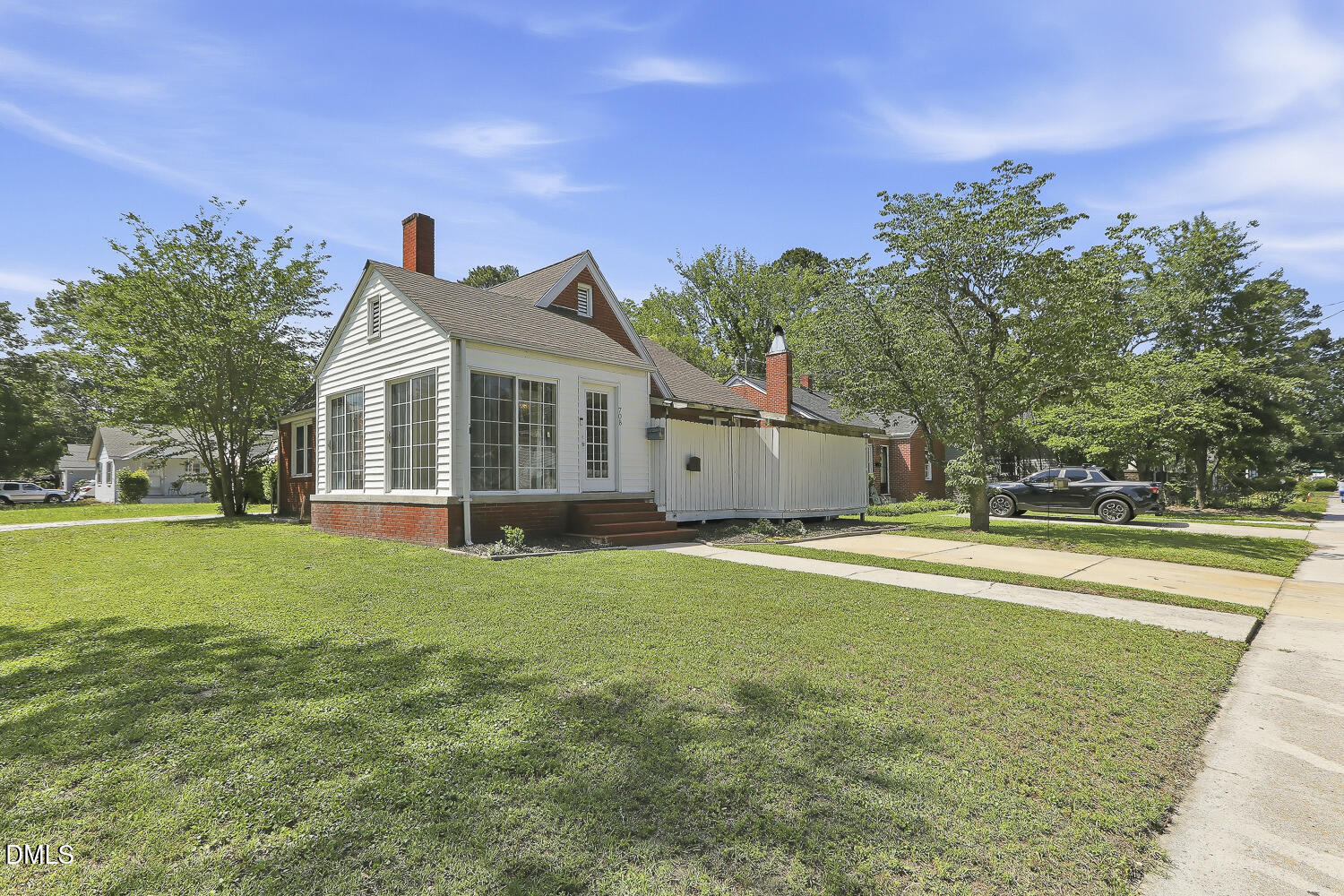 708 S 3rd Street, Smithfield, NC 27577