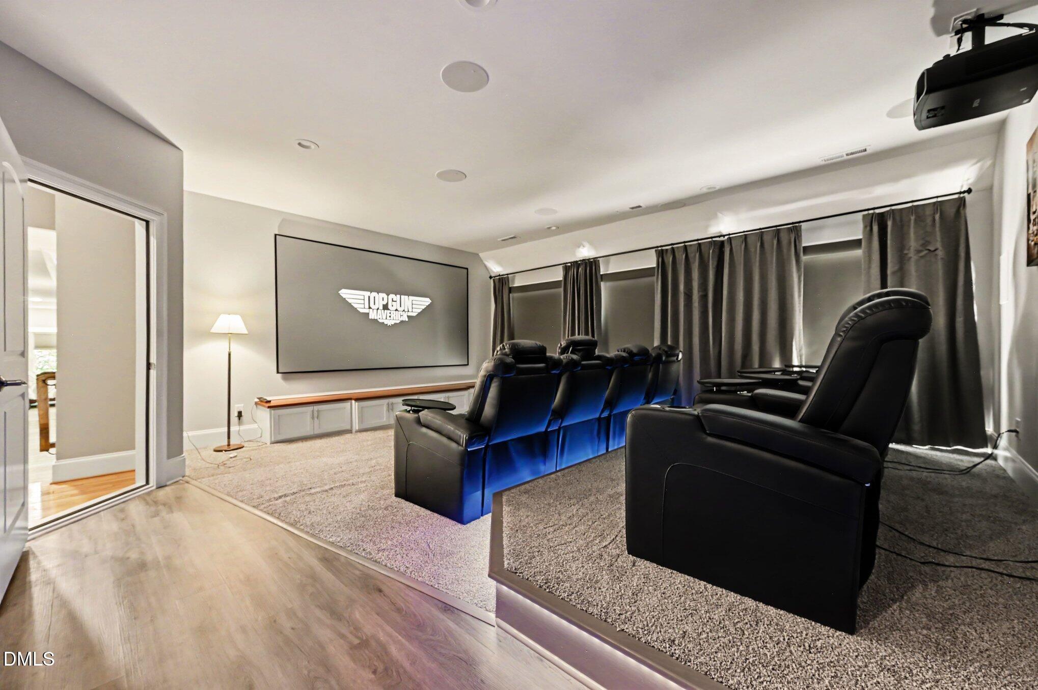 90110 Hoey, Chapel Hill, NC 27517
