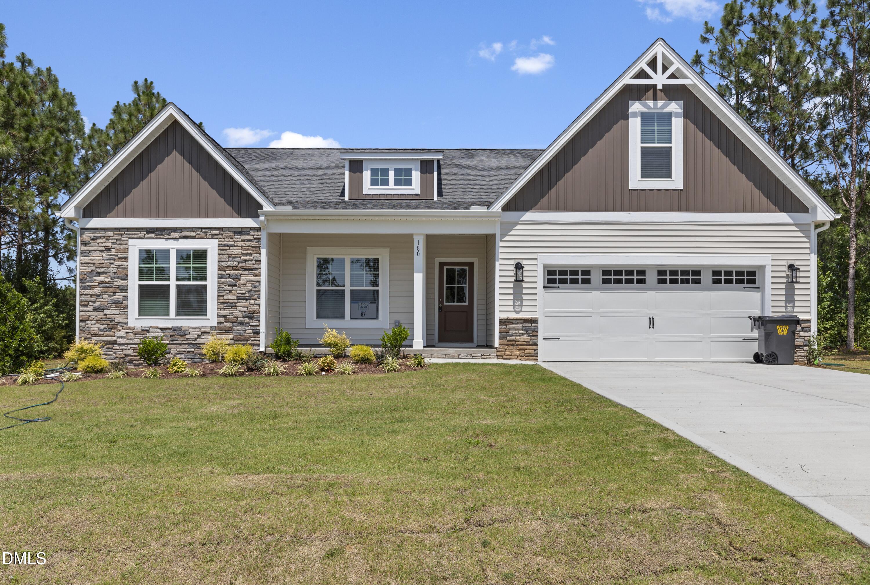 180 N Rabbit Run Drive, Smithfield, NC 27577