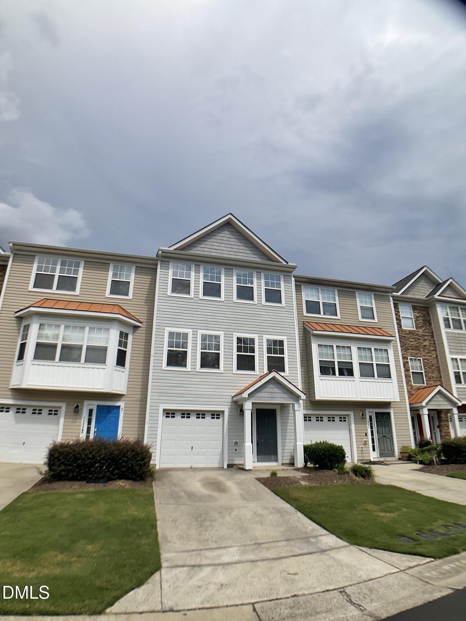 1504 Haywards Heath Lane, Apex, NC 27502