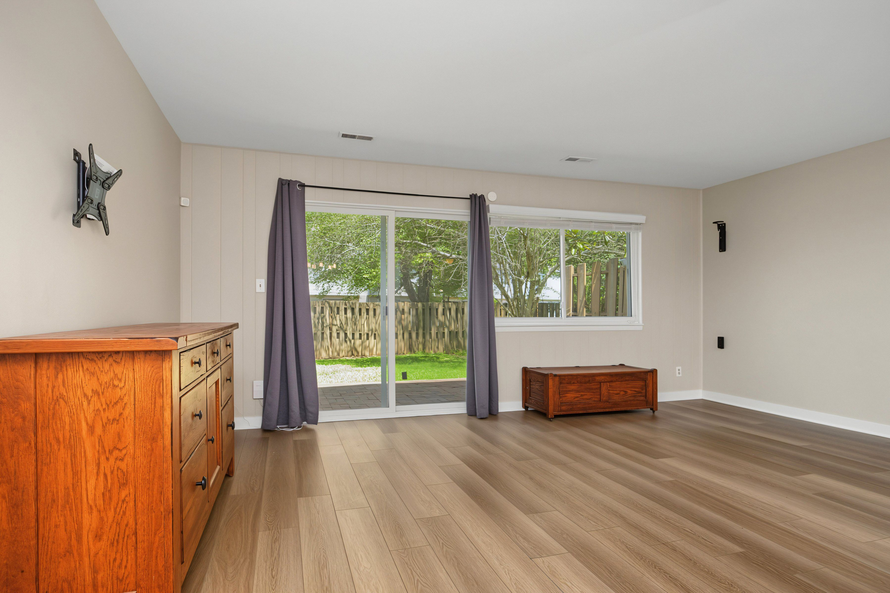220 Elizabeth Street D9, Chapel Hill, NC 27514