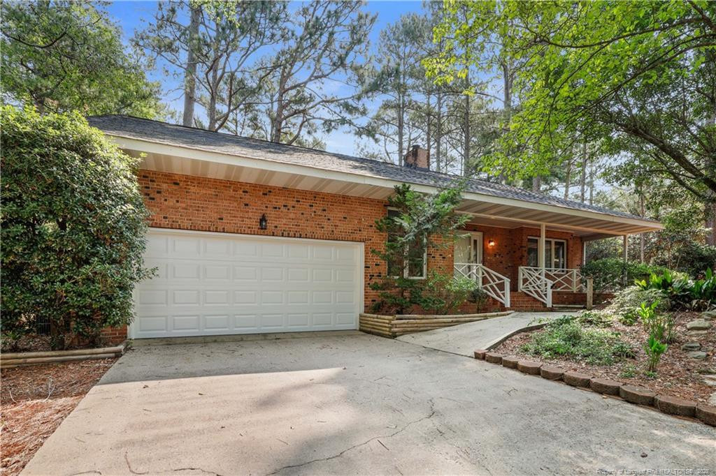 235 Clearfield Lane, Southern Pines, NC 28387