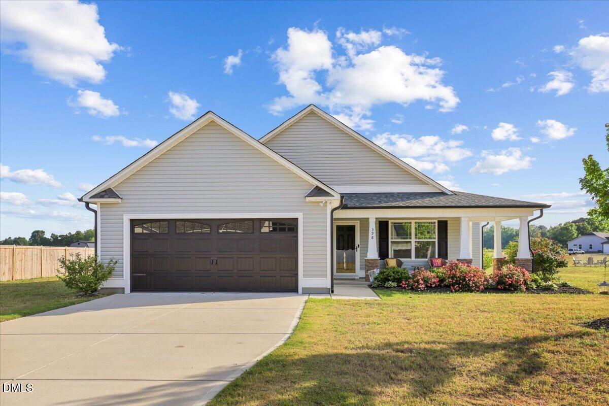 398 Sandcastle Lane, Four Oaks, NC 27524
