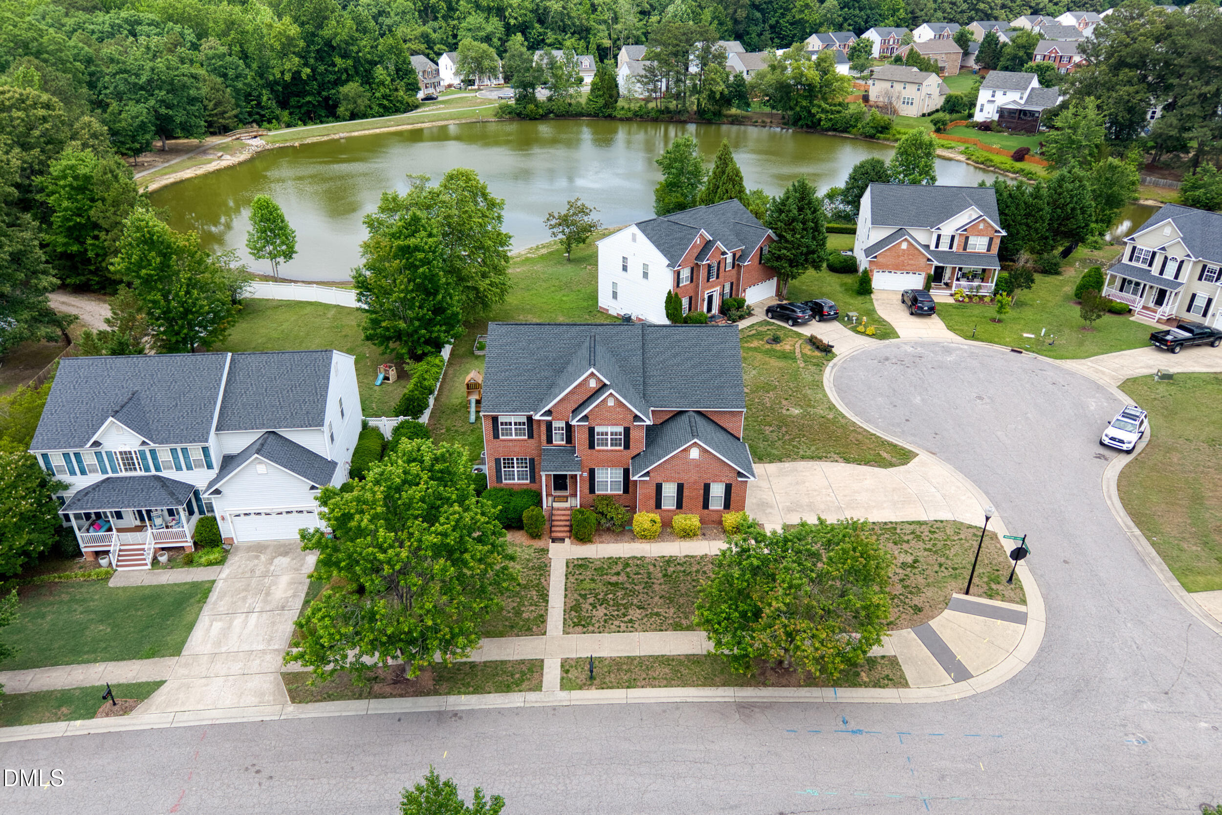930 Pristine Lane, Rolesville, NC 27571
