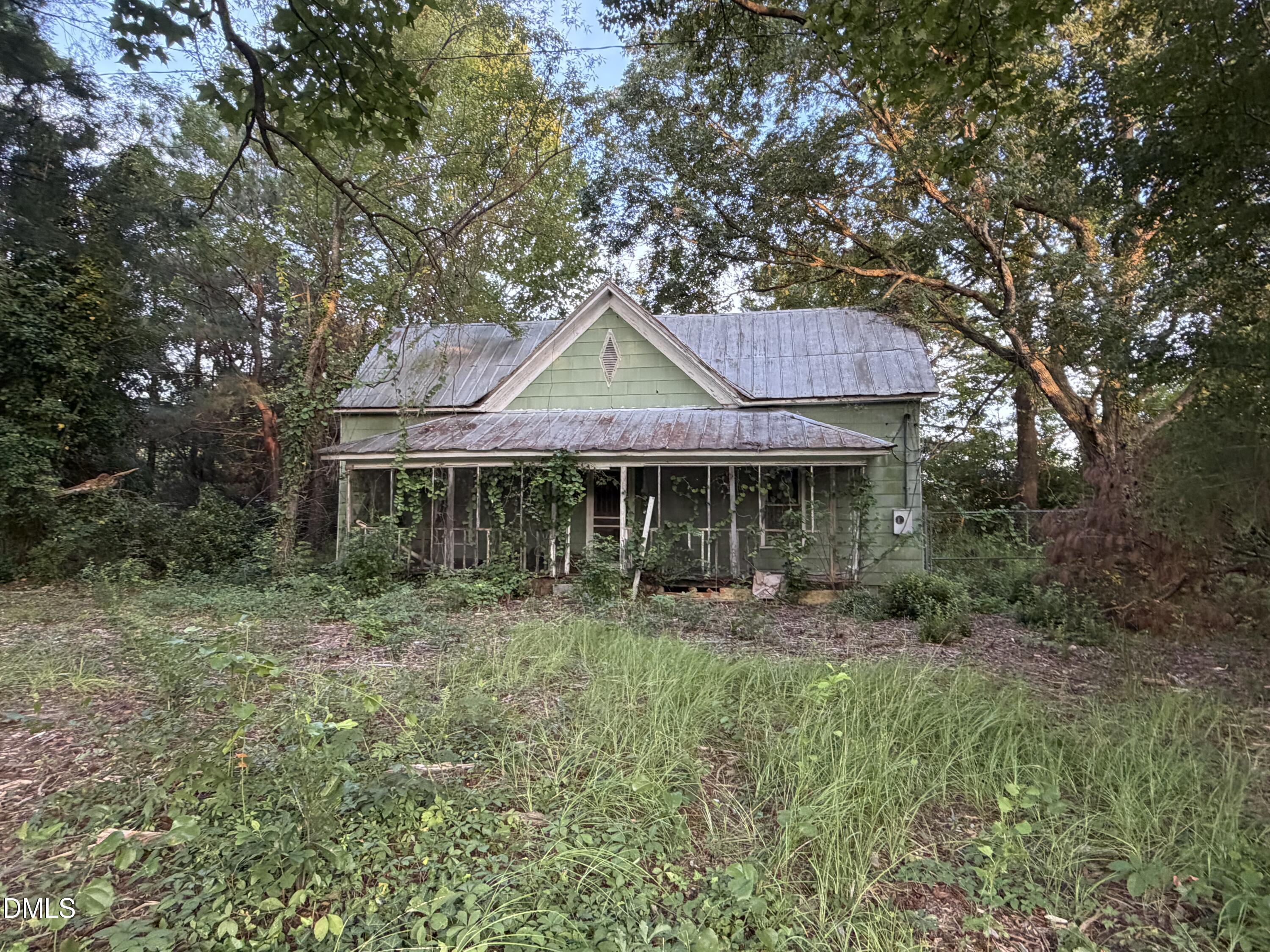 6531 Harper House Road, Newton Grove, NC 28366