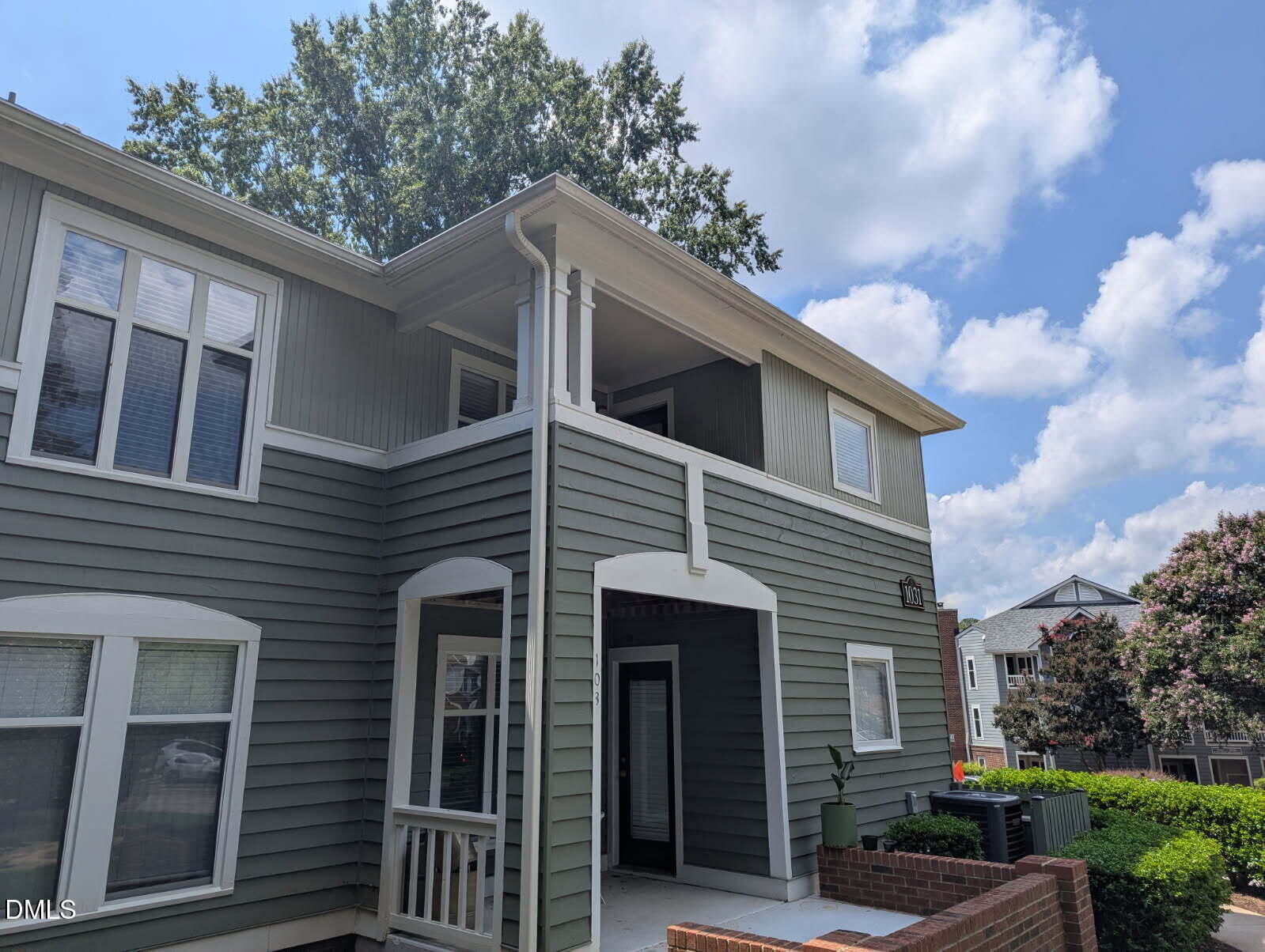 1031 Nicholwood Drive 203, Raleigh, NC 27605