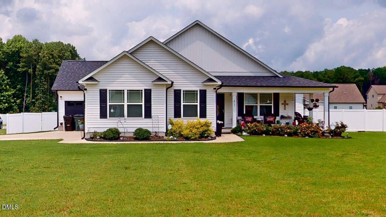 41 River Banks Drive, Kenly, NC 27542