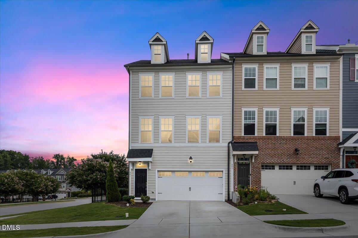 801 Grafton Peak Lane, Apex, NC 27523
