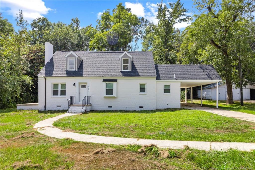 901 Iona Street, Fairmont, NC 28340
