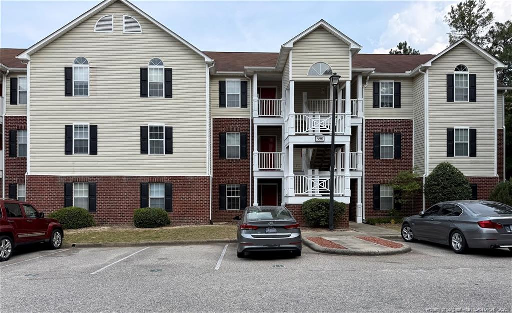 390 Bubble Creek Court 7, Fayetteville, NC 28311