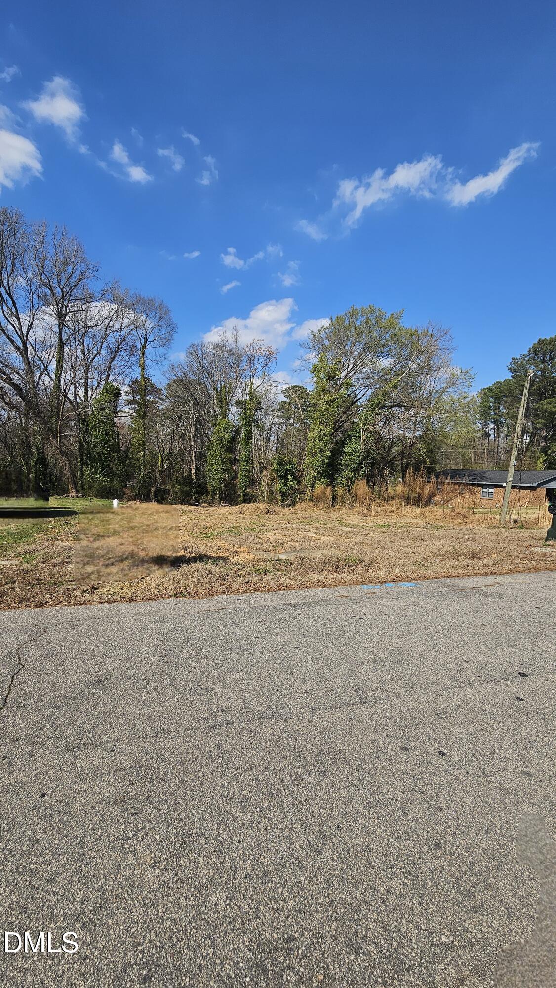 112 W Pine, Holly Springs, NC 27540