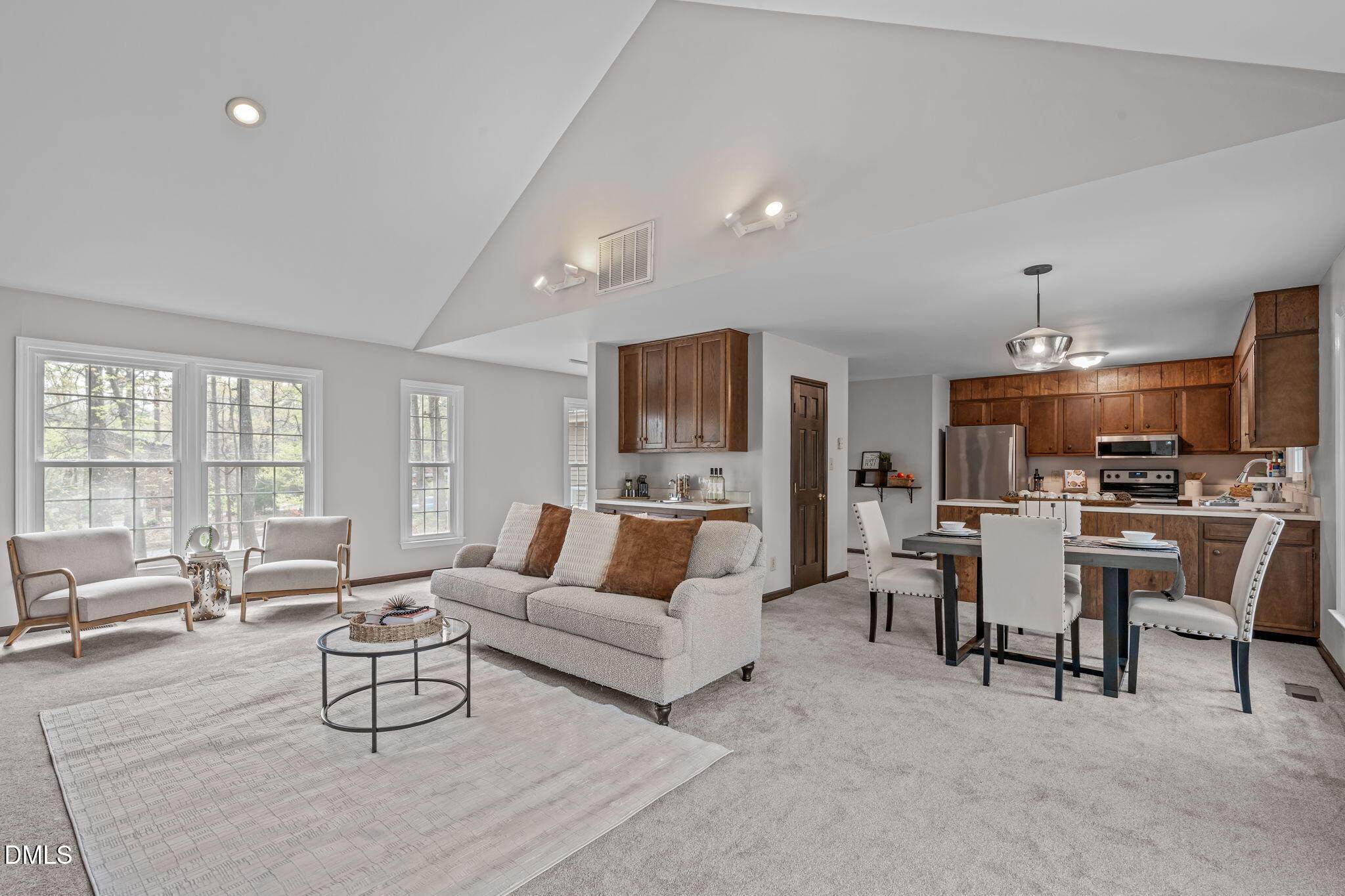 3304 Wade Avenue, Raleigh, NC 27607