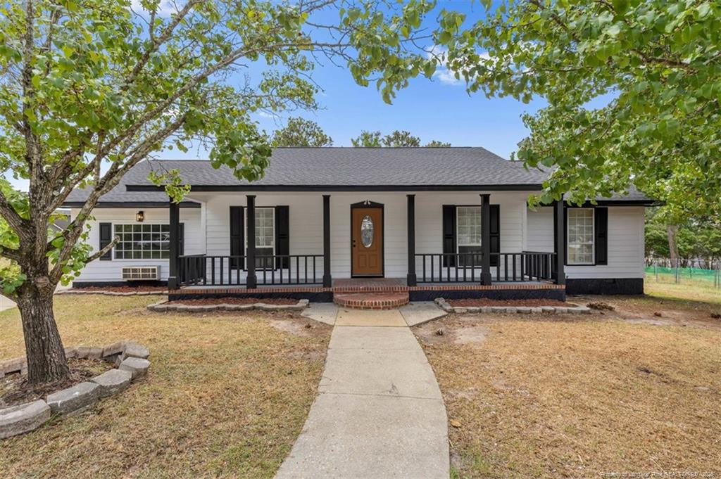 107 Ashton Place, Spring Lake, NC 28390