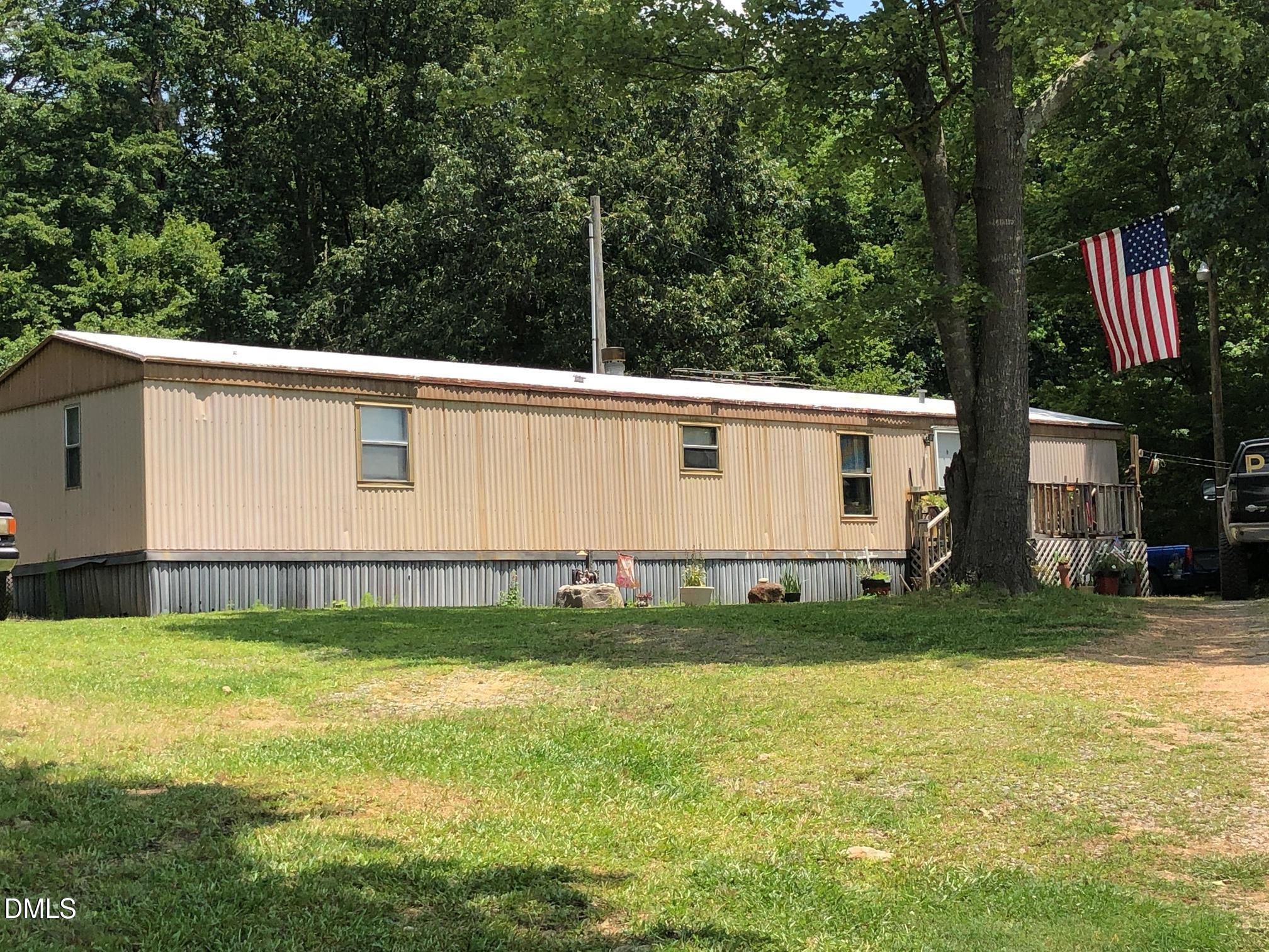 249 Mary Eliza Lane, Goldston, NC 27252