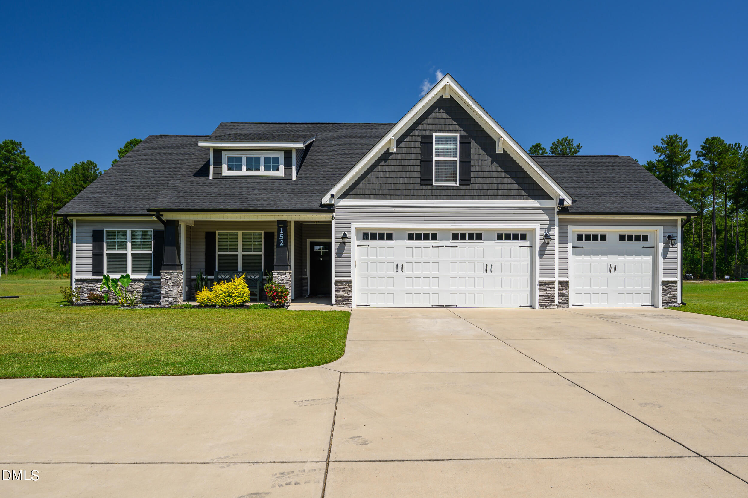 152 N Josey Williams Road, Erwin, NC 28339