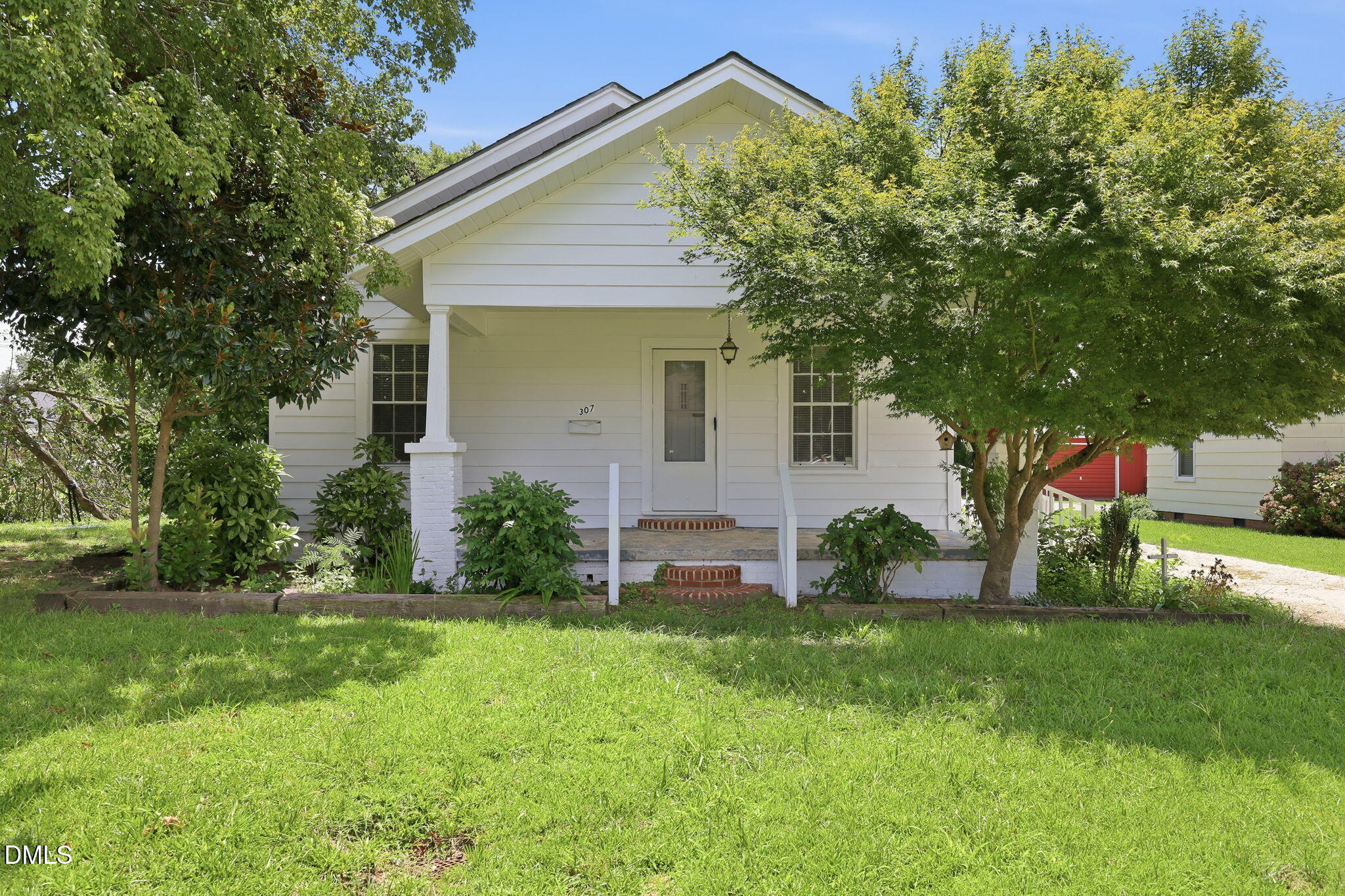 307 E F Street, Erwin, NC 28339